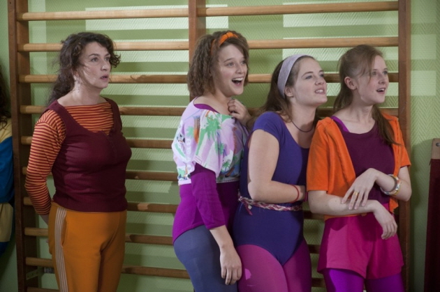 small_camillerewinds04