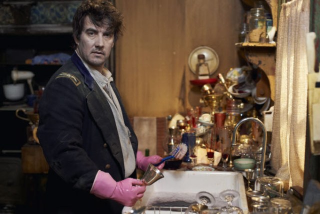 small_whatwedointheshadow03