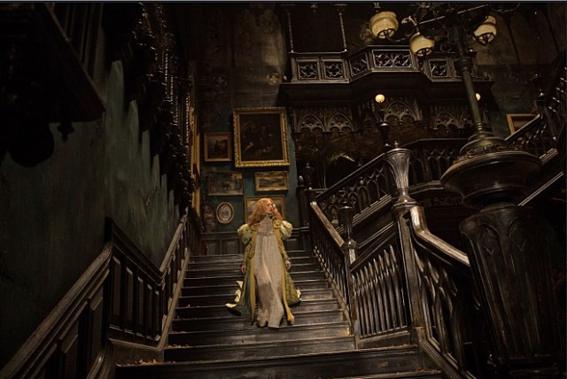 crimsonpeak04