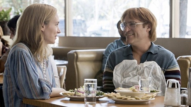 dontworryhewontgetfaronfoot03